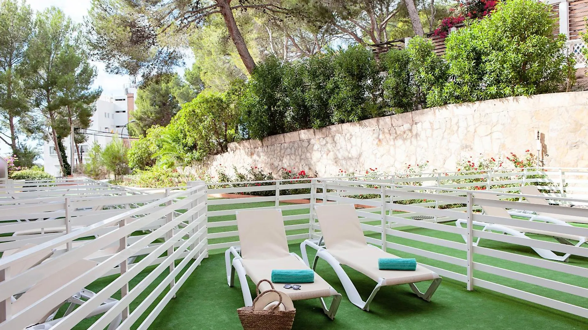 Ona Palmira Paguera Hotel